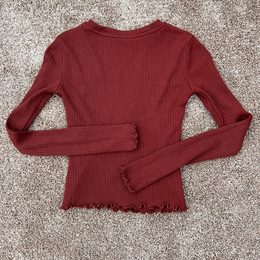 OGL Cropped Ribbed Top - Picture 4 of 10
